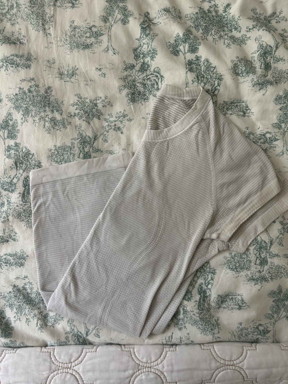SWIFTLY TECH TOP